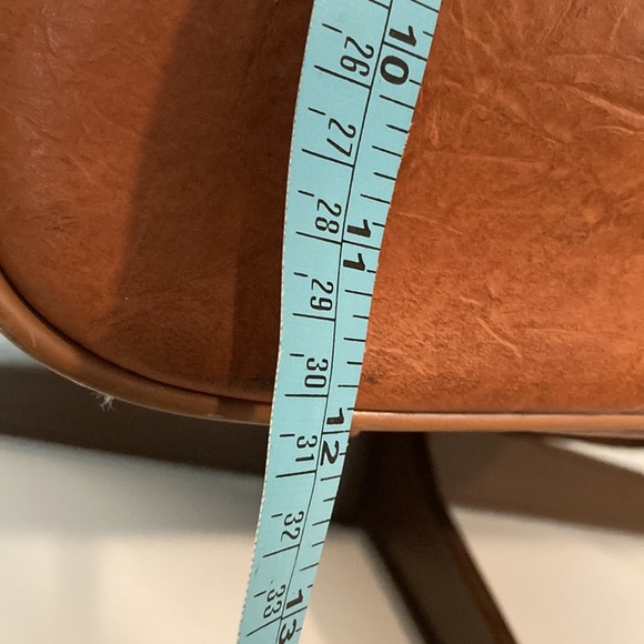 Unbranded Travel Tote Purse Silver Buckle Close and Luggage Tag made in Korea - Picture 9 of 16